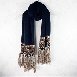 [Express] Black Cozy Fringe Scarf